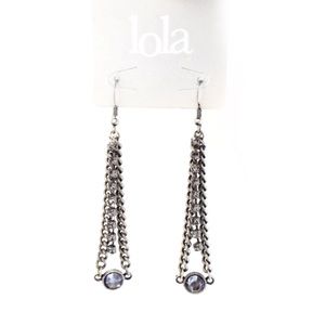 LOLA EARRINGS ANTIQUE SILVER TONED FAUX DIAMOND